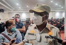 Wali Kota Ambon Minta Maaf Atas Perlakuan Petugas Satgas ke Mama Jibu-jibu Latuhalat 23 WaliKotaAmb