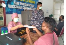 TNI-AL Kembali Gelar Vaksin Bagi Masyarakat Maritim 25 masyarakat maritim