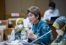 Mercy Barends Soroti Permasalahan Kelistrikan dan BBM di Maluku 23 Mercy