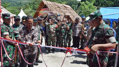 mck untuk pengungsi kariuw 1