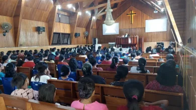 Ikut Ibadah Minggu Sembari Mengajak Vaksinasi