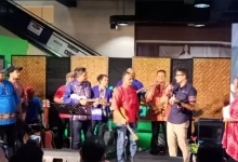Moluccan Ukulele Leaders