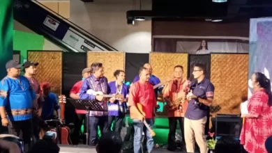 Moluccan Ukulele Leaders