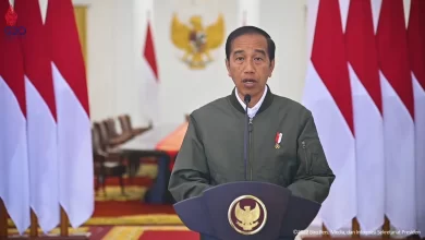 hentikan sementara Liga 1