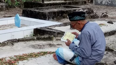 ezgif.com gif maker 2022 10 03T185838.848