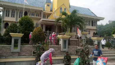 Karya Bhakti di Kariuw - Pelauw