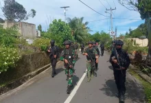 Ciptakan Kedamaian, Aparat TNI dan Polri Patroli Gabungan di Negeri Kariuw 26 ezgif.com gif maker 2022 11 08T230033.226