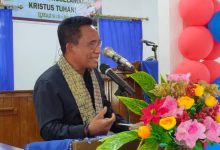 Penjabat Bupati Malteng Sebut Natal Menjadi Sarana Saling Berbagi Kasih 24 saling berbagi kasih