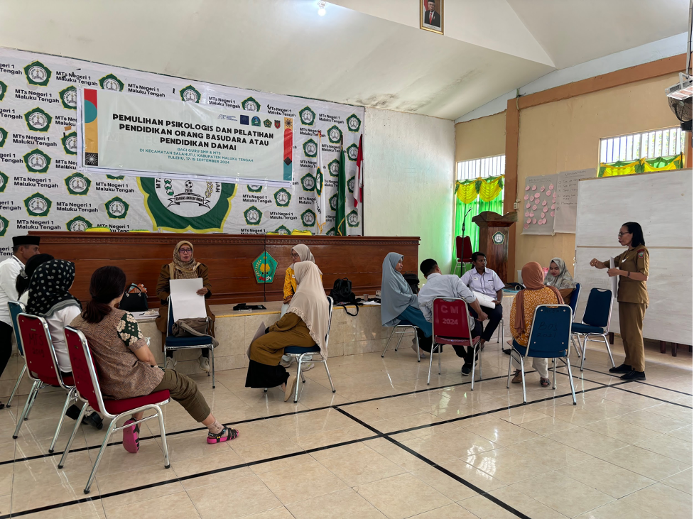 Peningkatan Kapasitas Guru di Maluku: Pelatihan Pendidikan Orang Basudara dan Pemulihan Psikologis Pascakonflik 2 Picture3