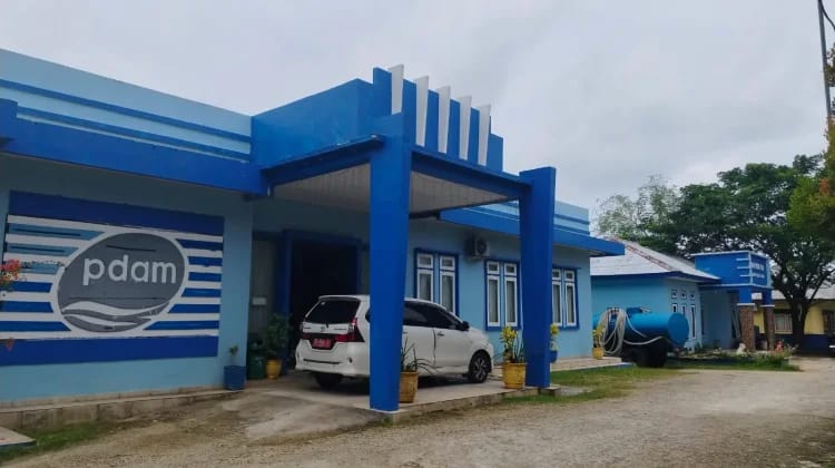 Ganti Keran dan Tata Jaringan, PDAM Tirta Evav Jaga Pasokan Air Selama Ramadan 1 evav