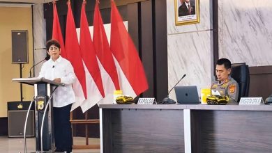 Temui Kapolda, Mercy Barends Tekankan Penindakan Tegas Kejahatan Lingkungan di Maluku 10 Mercy Barends