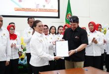 Hendrik Lewerissa Dorong Penguatan Olahraga Masyarakat untuk Tingkatkan SDM Maluku 21 photo 2026 06 08 21 52 31